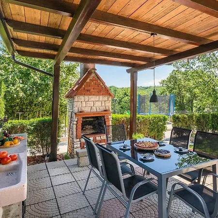 Feriehus Amneris Labin (Istria)