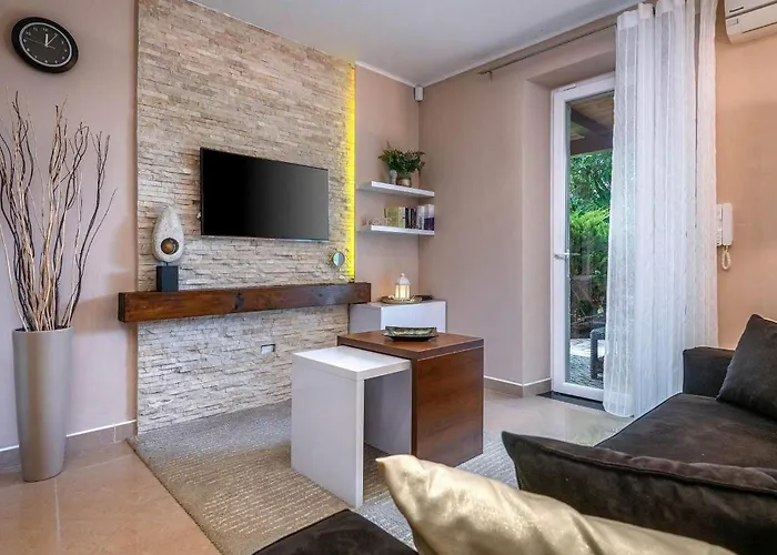 Semesterbostad Amneris Labin (Istria)