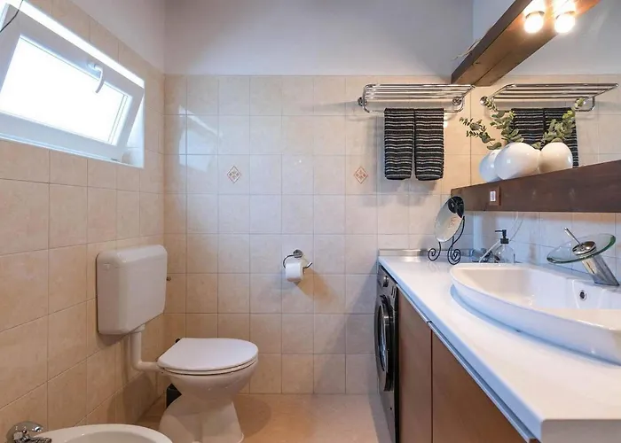 Amneris Semesterbostad