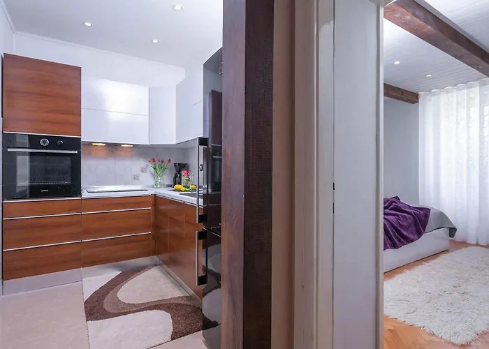 Amneris Semesterbostad