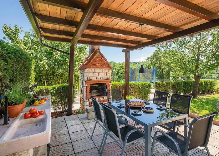 Semesterbostad Amneris Labin (Istria)